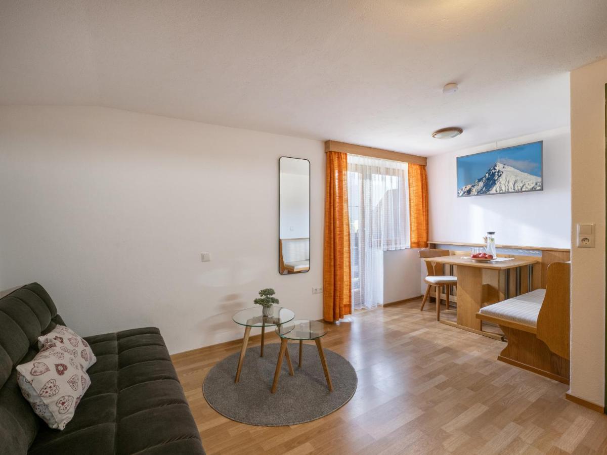 Apartment-Pension Schmiedererhof Sankt Johann in Tirol Luaran gambar