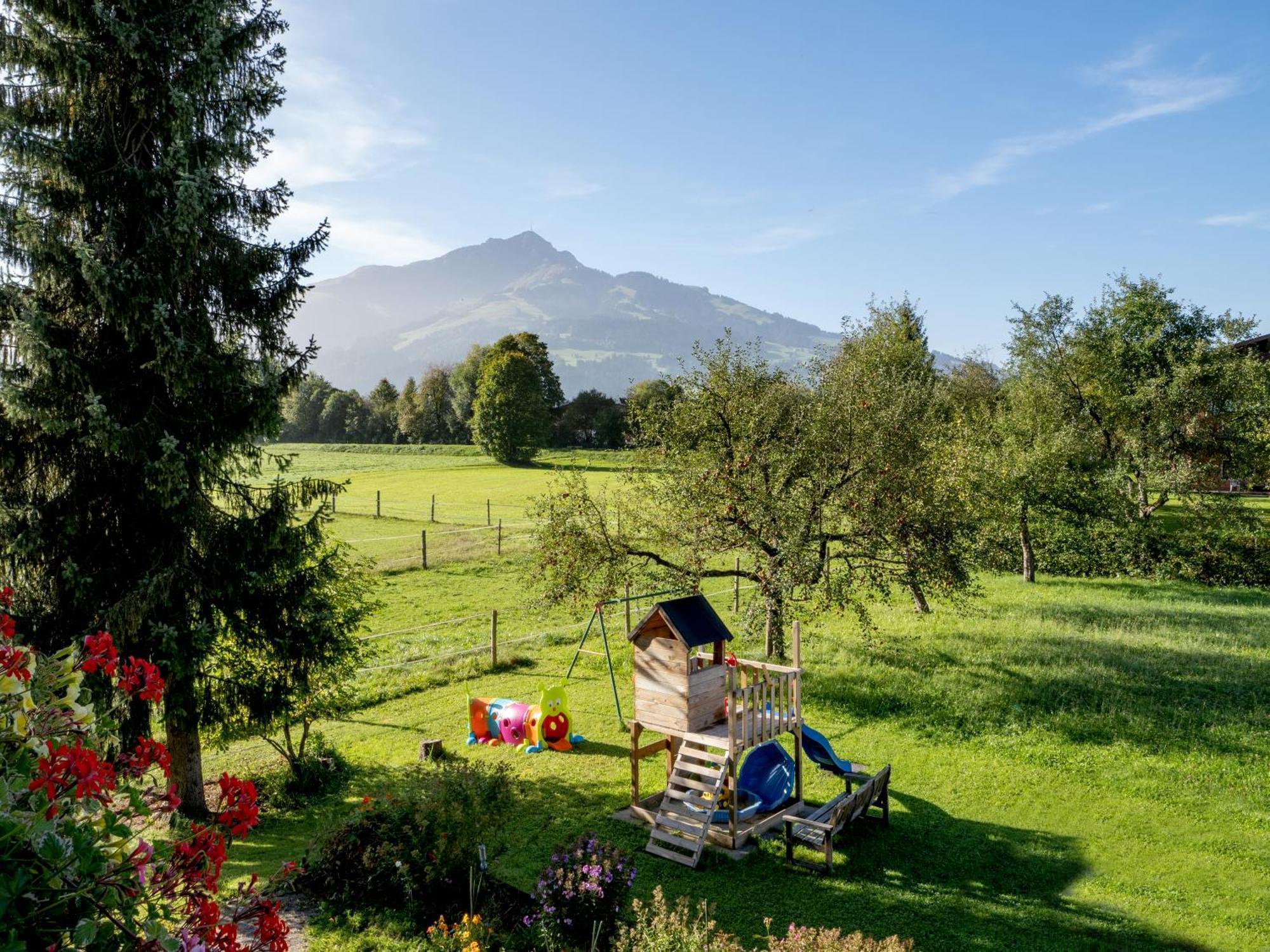 Apartment-Pension Schmiedererhof Sankt Johann in Tirol Luaran gambar