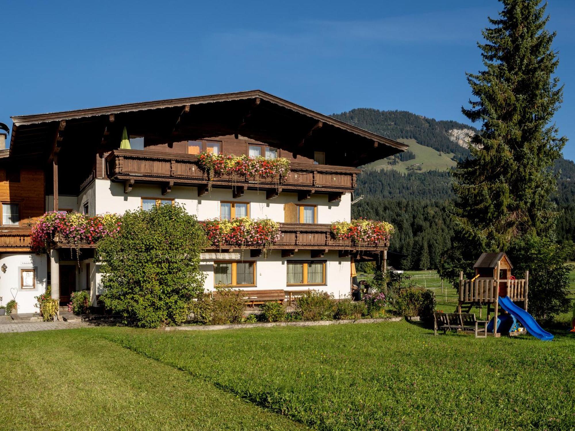 Apartment-Pension Schmiedererhof Sankt Johann in Tirol Luaran gambar