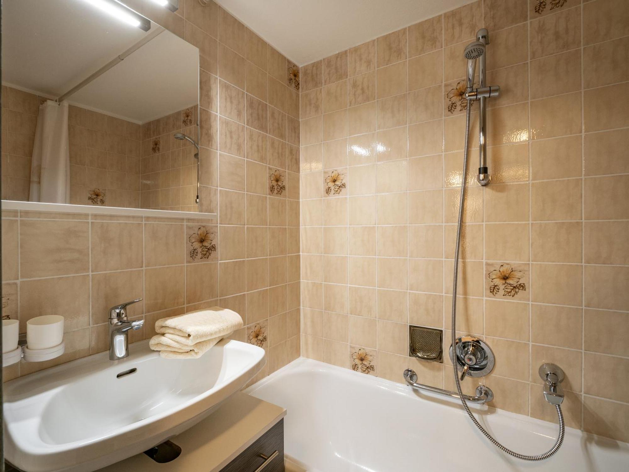 Apartment-Pension Schmiedererhof Sankt Johann in Tirol Luaran gambar